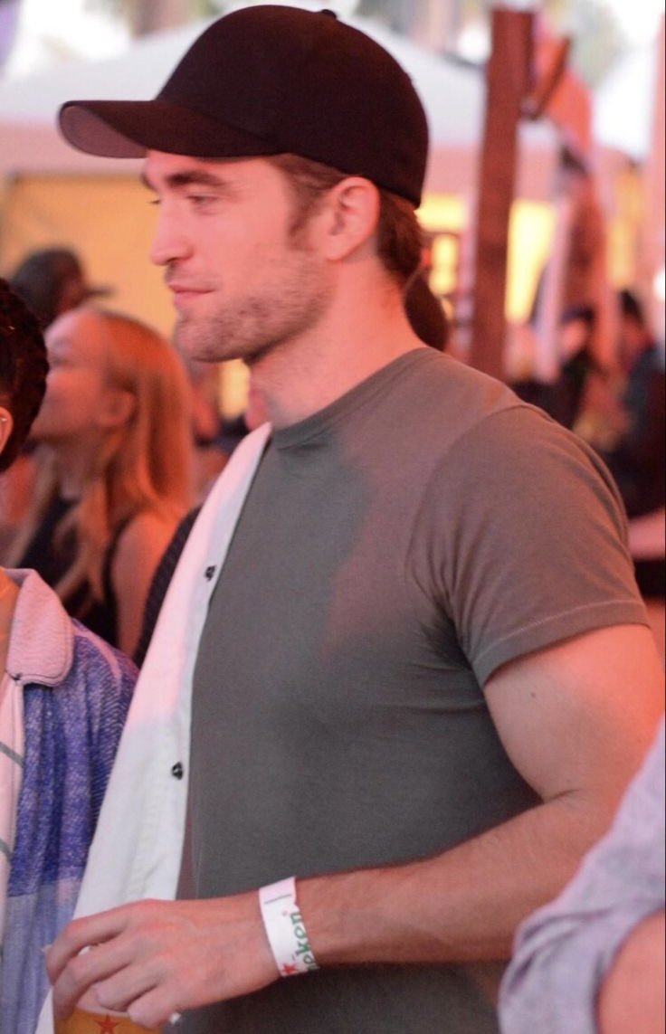 he’s so boyfriend material