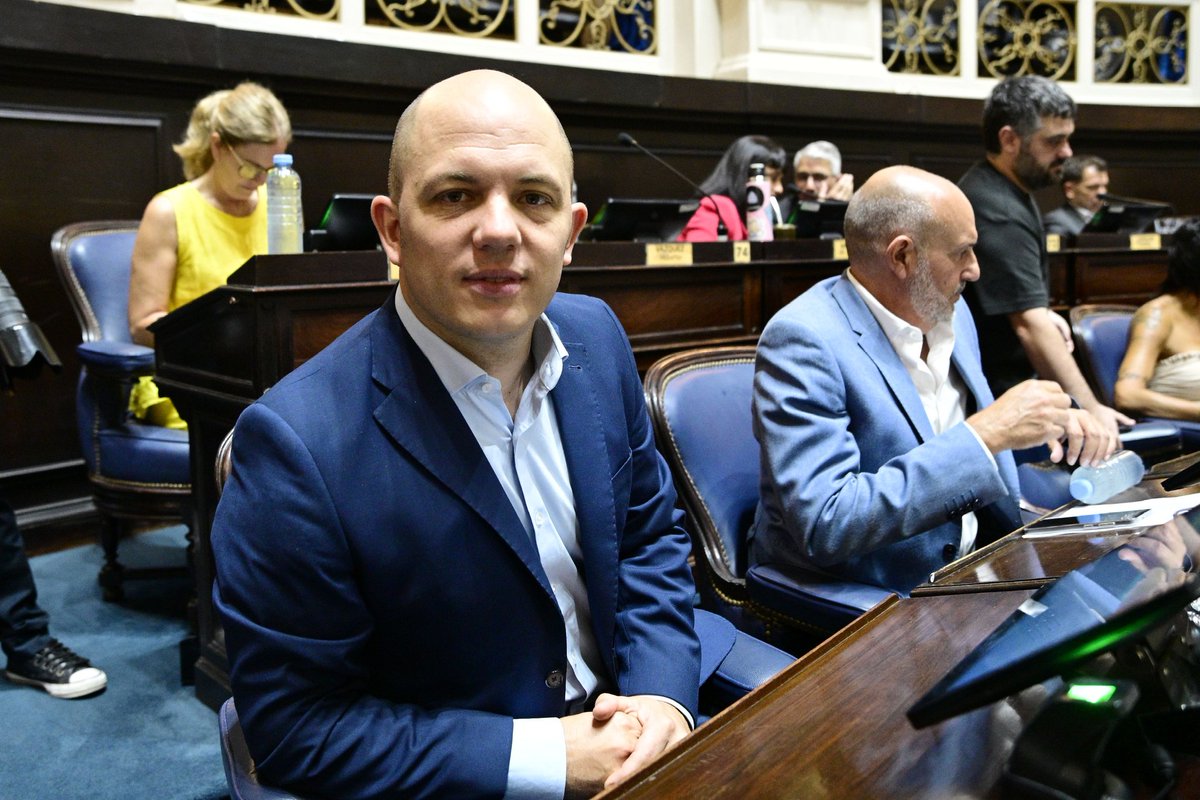 Avelino Zurro tweet media