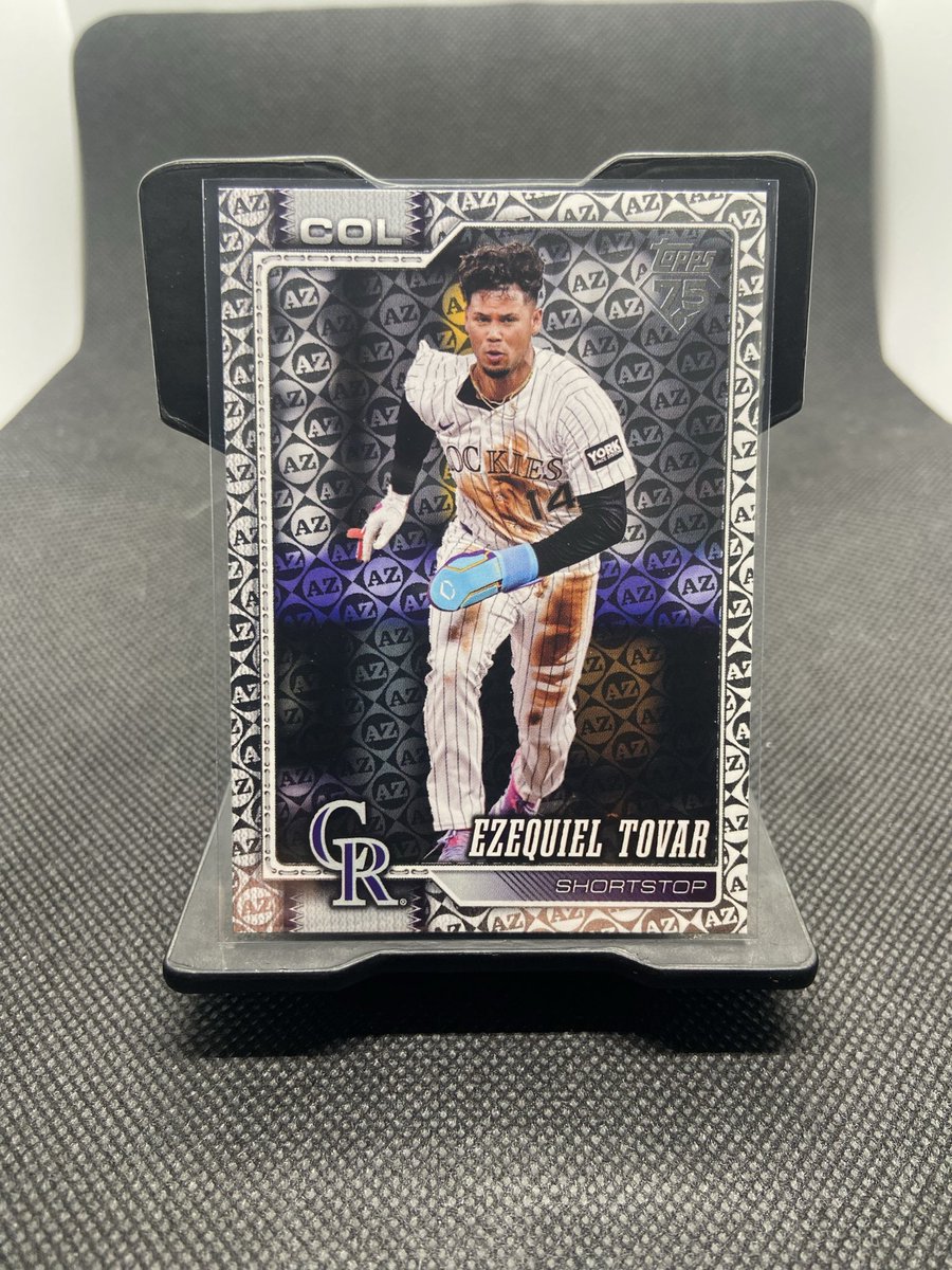 DesertHeatCards's tweet image. How are we feeling about these Spring Training parallels in Topps Series 1? Only ripped AZ - assuming they have FL ones also. I like them but I might be biased living out here in Phoenix 🏜️

Tovar 136, Canzone 156, Kayfus 35