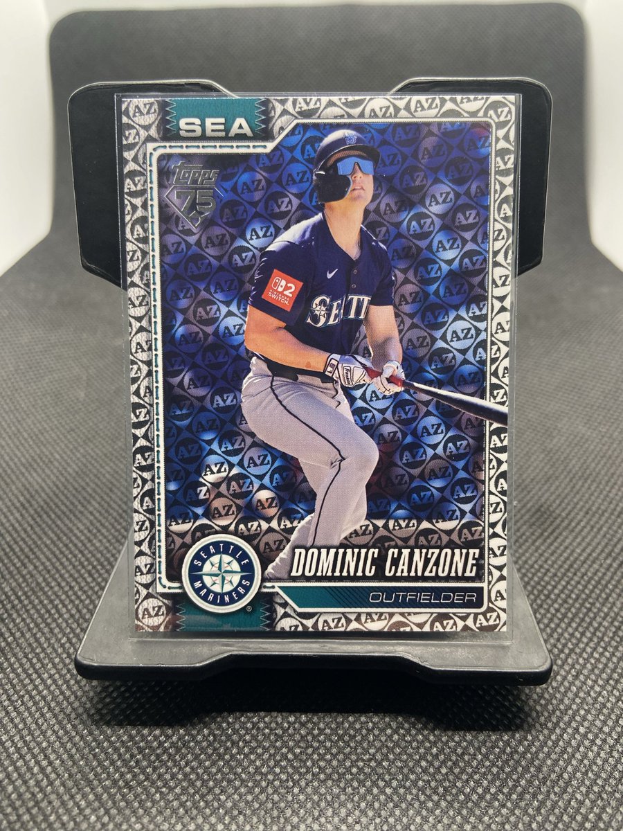 DesertHeatCards's tweet image. How are we feeling about these Spring Training parallels in Topps Series 1? Only ripped AZ - assuming they have FL ones also. I like them but I might be biased living out here in Phoenix 🏜️

Tovar 136, Canzone 156, Kayfus 35