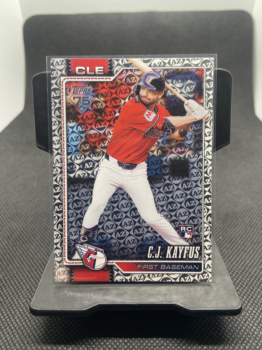 DesertHeatCards's tweet image. How are we feeling about these Spring Training parallels in Topps Series 1? Only ripped AZ - assuming they have FL ones also. I like them but I might be biased living out here in Phoenix 🏜️

Tovar 136, Canzone 156, Kayfus 35