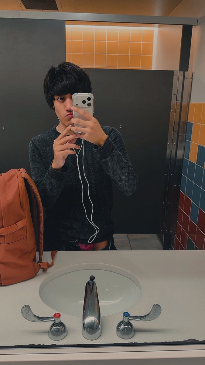 josé ౨ৎ tweet media