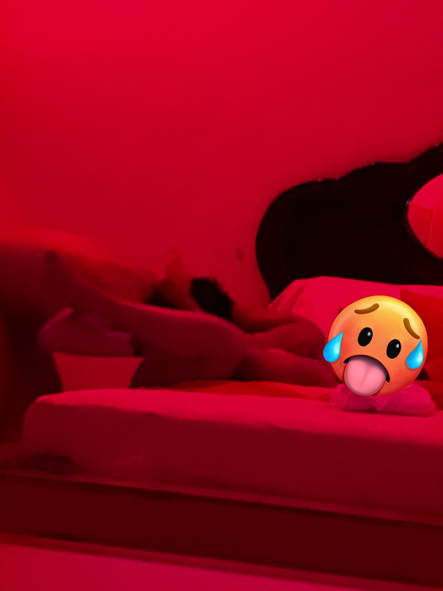 Swinger593 tweet media