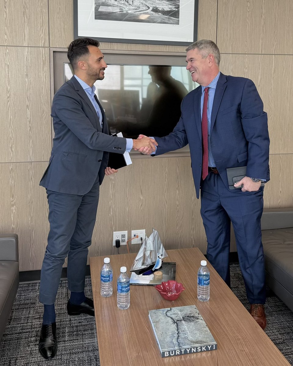 Stephen Lecce tweet media