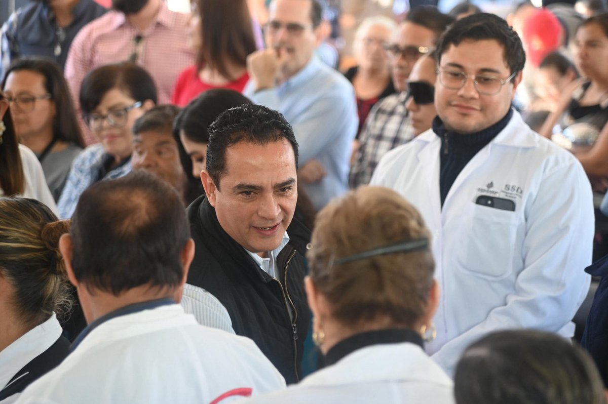 A través de <a href="/AMD_Durango/">Aguas del Municipio de Durango</a>, Gobierno Municipal protege la salud con el Colector Pluvial Jalisco.

-La obra en coordinación con el Gobierno del Estado, garantiza atención médica sin interrupciones por lluvias y mayor tranquilidad para las familias.