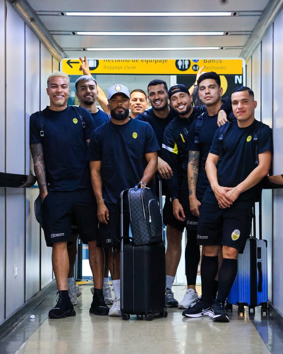 DvoTachira's tweet photo. A Ibagué, por la REMONTADA 👊

#VamosTáchira 💛🖤 https://t.co/YVKNb1P0XZ