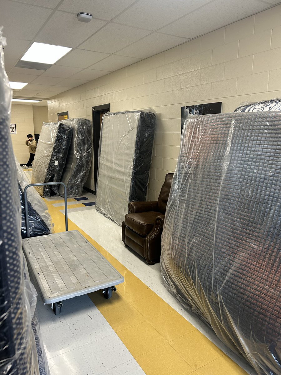 Dean Yoder tweet media