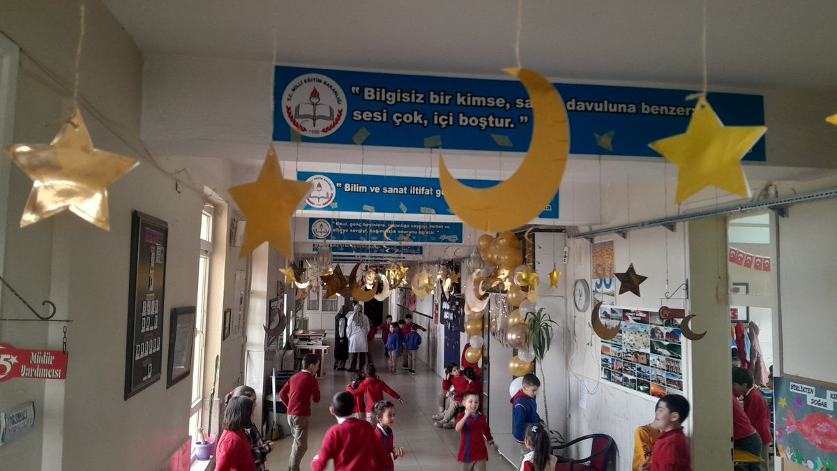 K15temmuzio's tweet photo. Maarifin Kalbinde Ramazan…
Okulumuz Kadinhani 15 Temmuz Şehitleri ilkokulu Ramazan etkinliği
#MaarifinKalbindeRamazan
@tcmeb_en 
@Yusuf__Tekin
@TCKonyaValiligi
@Vali_Akin
@Konyabuyuksehir
@u_ibrahim_altay
@gokhanmurat1
@kadinhanimem
#BizimOkulumuz #BaşarmayaHazırım #Konyamem https://t.co/7jwiOoubPh