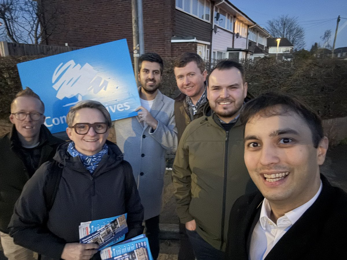 A good evening out in Gorton &amp; Denton, supporting our brilliant candidate, <a href="/Charlotty/">Charlotte Cadden</a>. Voters are clearly sick of how Labour are damaging our country. 

The difference they’re seeing with the <a href="/Conservatives/">Conservatives</a> under <a href="/KemiBadenoch/">Kemi Badenoch</a> is huge. Credible plans with the backbone to deliver.