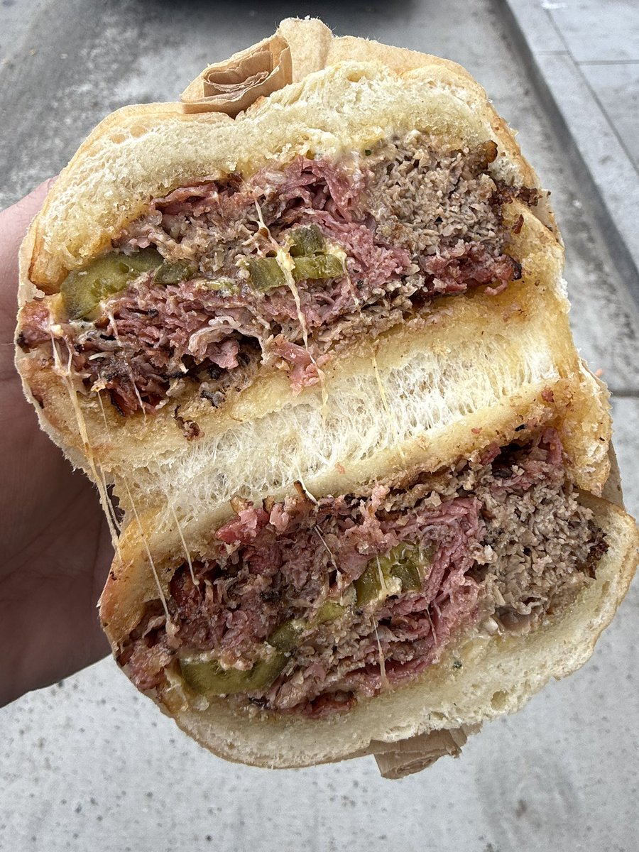 ismokeloud tweet media