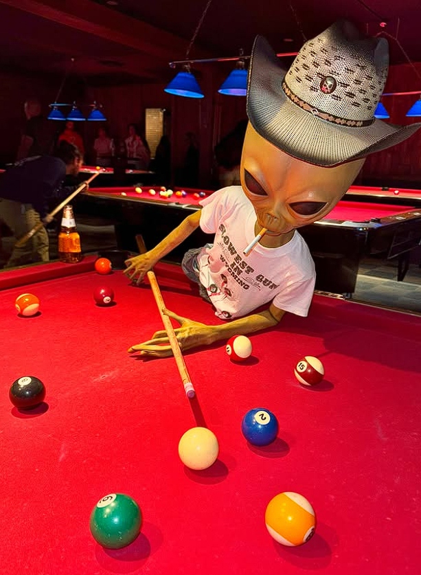 Just a simple reminder, $mayo is absolutely FREE sitting at 32k mcap. OG on pump and a good floor from past runups on the little glimpse of the alien meta about to come.

I have no doubt in my mind that aliens will be the hot topic once again, maybe even tonight when Trump gives