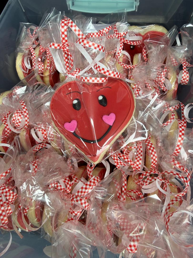 LZ95JoaniesCloset tweet media