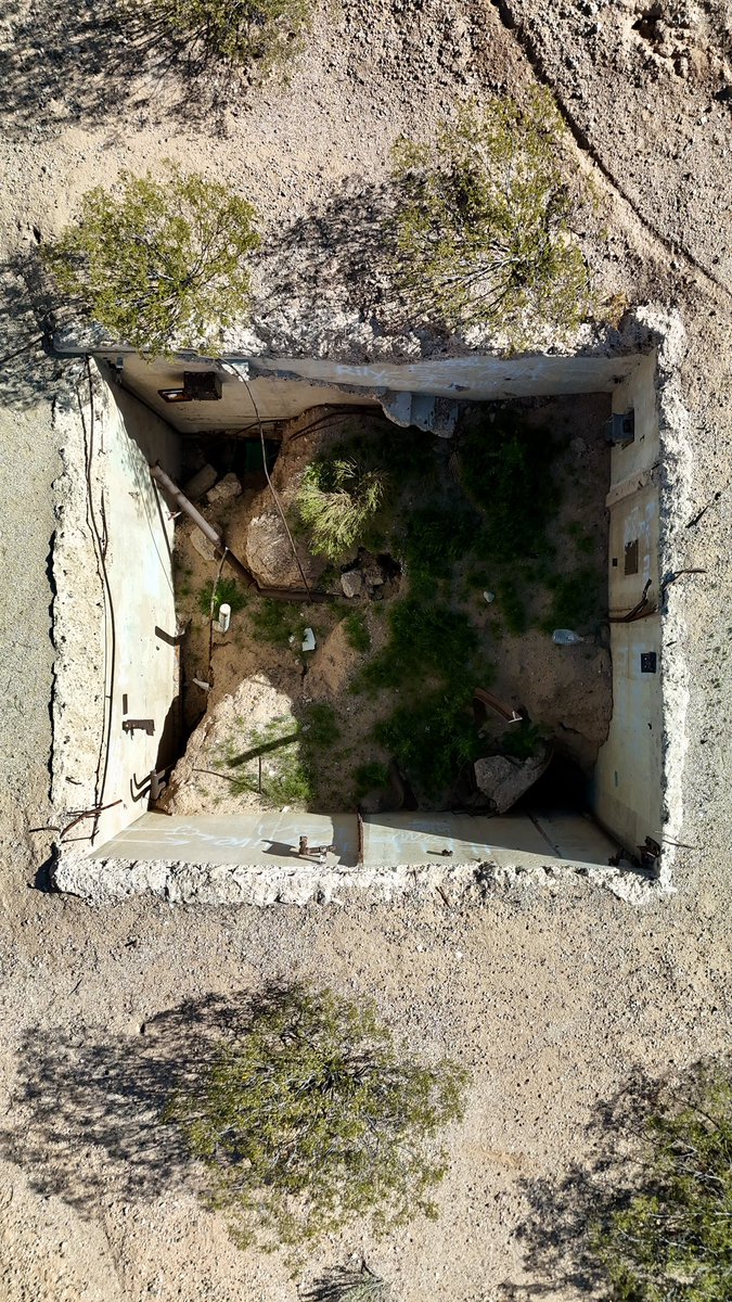 Boneyardsafari's tweet photo. The remains of the entry portal for Titan Missile site 570-5. #titanii #titanmissilemuseum #boneyardsafari #aviationsafari https://t.co/7VxF9iXYfD