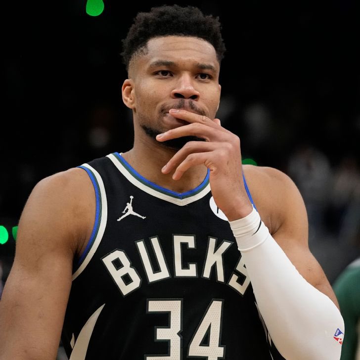 LegionHoops's tweet photo. REPORT: The Heat, Warriors, Timberwolves, Lakers, Knicks, Rockets, Spurs, Cavs, and Pistons could pursue a trade for Giannis this summer if he’s made available. (@flasportsbuzz) https://t.co/fKcg2JkTjO