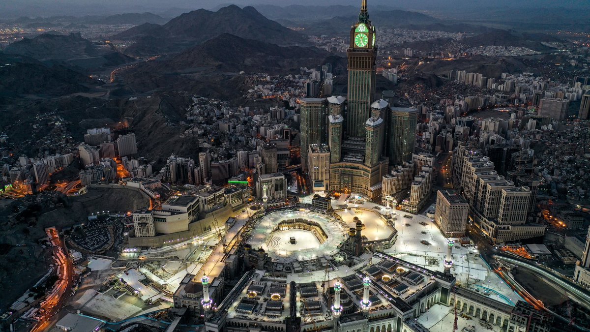 zawaiasa's tweet photo. رئيس شركة @imtilak_en عبدالله الحماد:

مكة المكرمة والمدينة المنورة تتصدران قائمة المدن الأكثر طلبًا من المستثمرين حول العالم

عدد الاستفسارات اليومية من المستثمرين الأجانب لفرص التملك يصل إلى 40 طلبًا يوميًا عبر المنصات الرقمية https://t.co/7o6Y2SRKOB