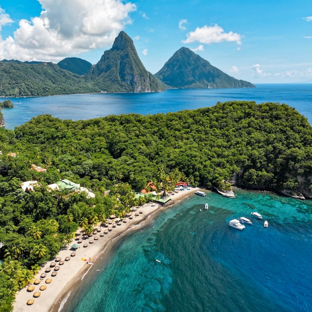 I_love_family1's tweet photo. St. Lucia 🇱🇨 https://t.co/oj3AhZWysb