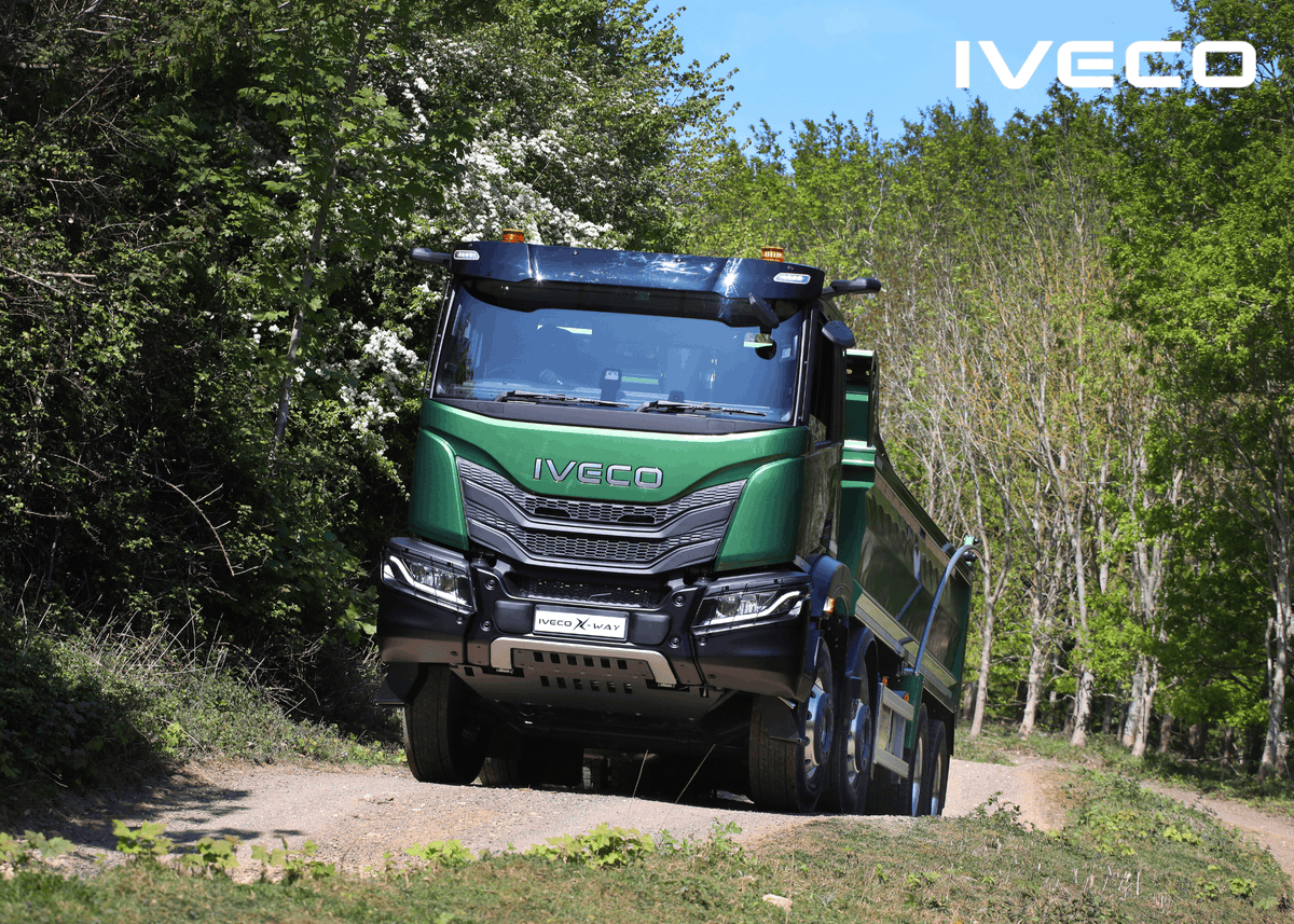 IVECO UK tweet media
