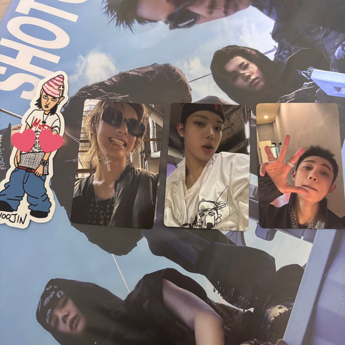 175l3_'s tweet photo. lngshot shot callers ロンシャ 交換
トレカ　
求　💕ルイ　louis
譲　画像　ウジン　オユル　リュル

郵送、大阪京都市内手渡し
お気軽にご連絡よろしくお願いします^ ^☆ https://t.co/dBFMQVpiCO
