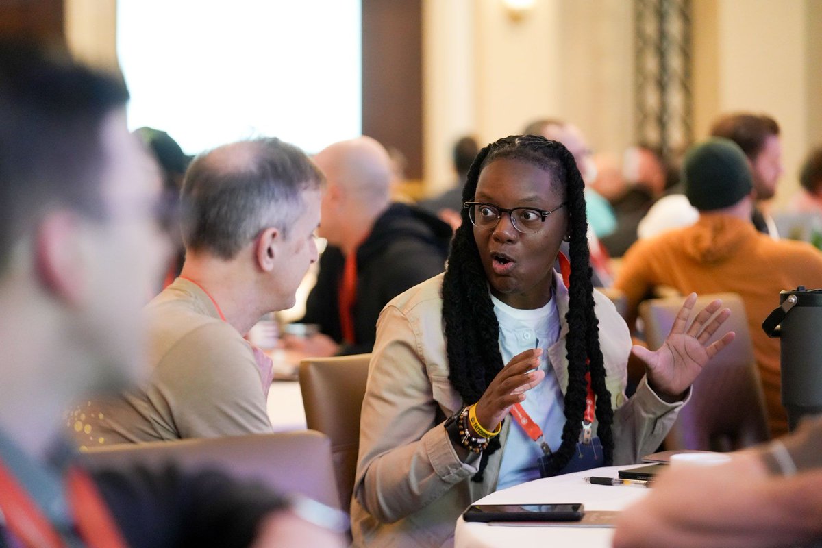 MicroConf tweet media