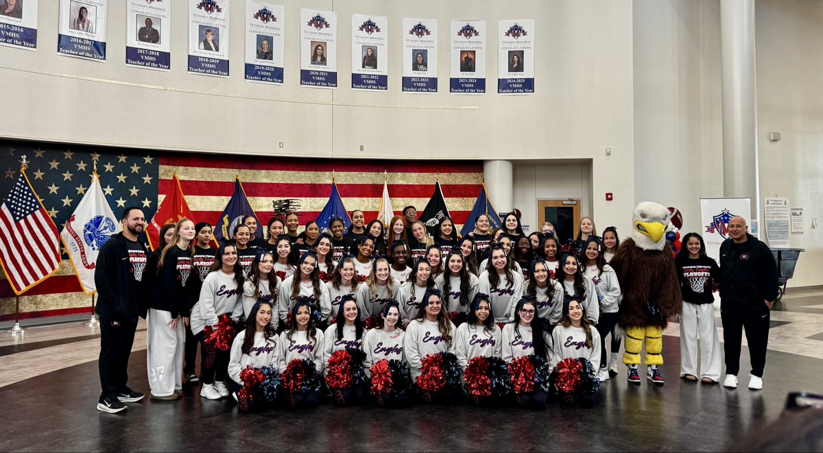 AniKa Faye tweet media