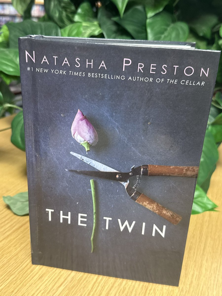 WarhawkLibrary's tweet photo. When students get so swept into a book that they beg for more by the same author and stop by each day to see if the new books have arrived, it’s sweet music to our ears! If you loved the Kentucky Bluegrass Award nominee, The Island by Natasha Preston, her other titles are heeere! https://t.co/qIdGG3cVkN