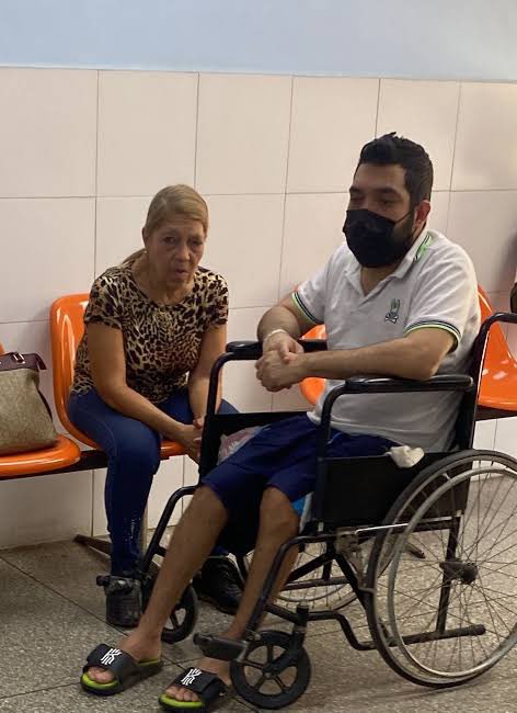 Beatriz Adrián tweet media