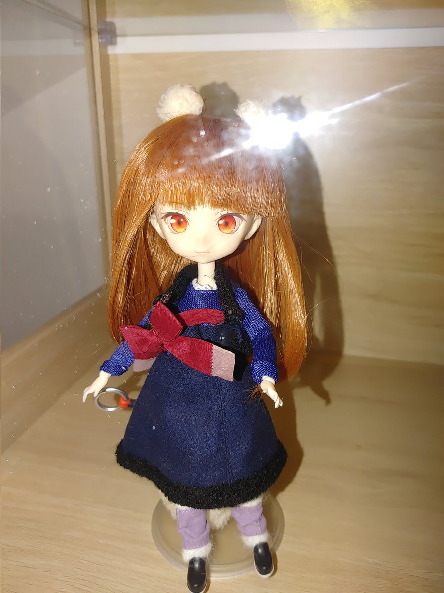 Not perfect but good enough. You actually have to stylize the hair on this one a little.

x.com/i/status/20263…