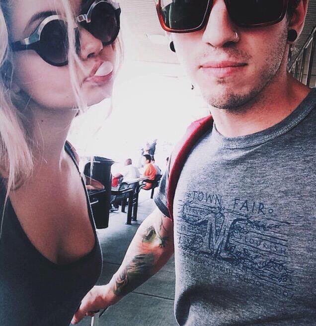 floatawcy's tweet photo. laineyscott posted!

happy birthday to the greatest best friend of all time. he also now has the title of greatest husband of all time. i love you so much and i’ll forever be happy that we share this day. there’s no one else i’d rather do it with. L+L for life 🧡👩🏼‍🤝‍👨🏻 https://t.co/olIDJFXlEy