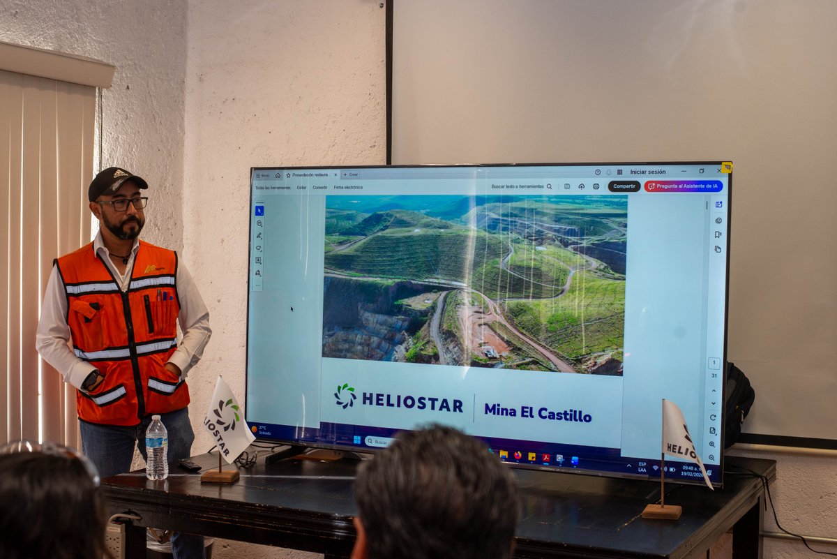Heliostar firmó convenios de vinculación con 8 universidades de Durango 🤝 para fortalecer la formación profesional mediante prácticas y participación de estudiantes en la industria minera. Reafirmamos nuestro compromiso con la educación.