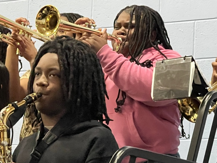 Riverside Middle School tweet media