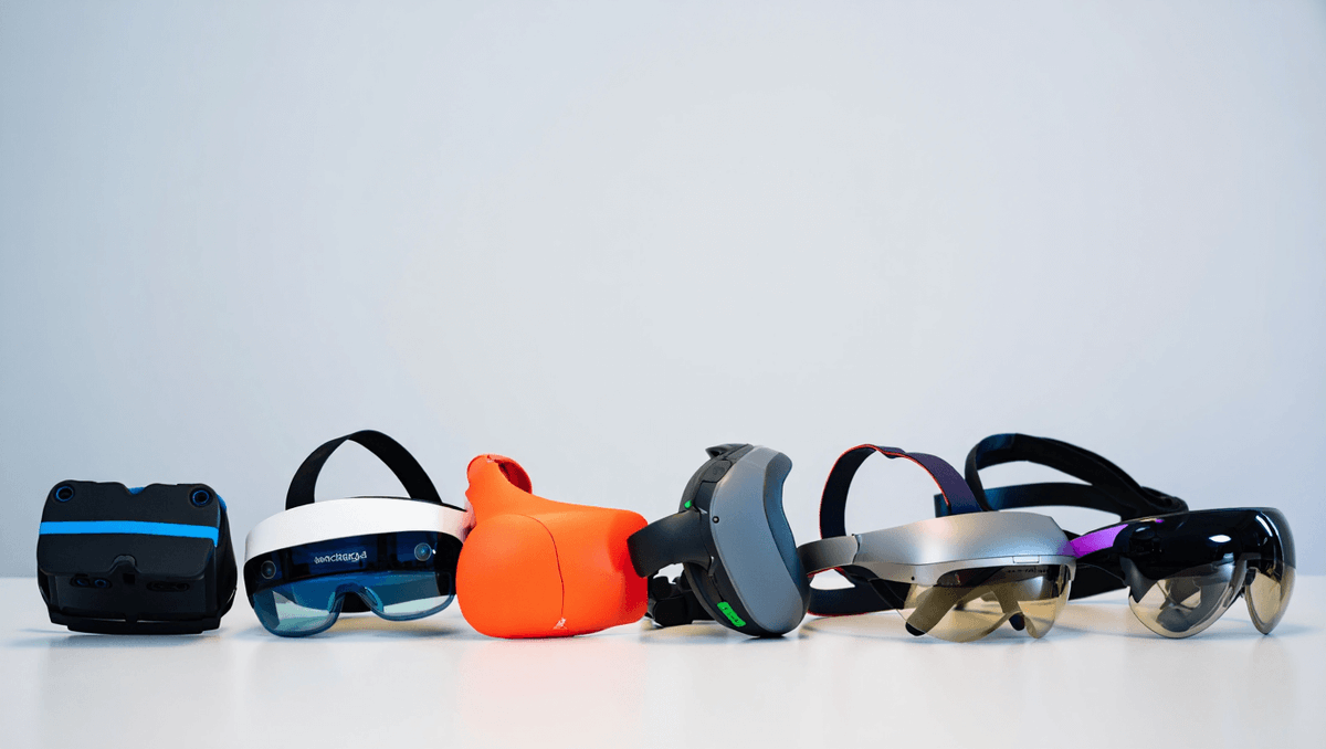 arfreakscom's tweet photo. 7 Augmented Reality Headsets In 2026 That Reveal What Changes Next

https://t.co/KnaBmUoMRo https://t.co/T8h7Q6isoh