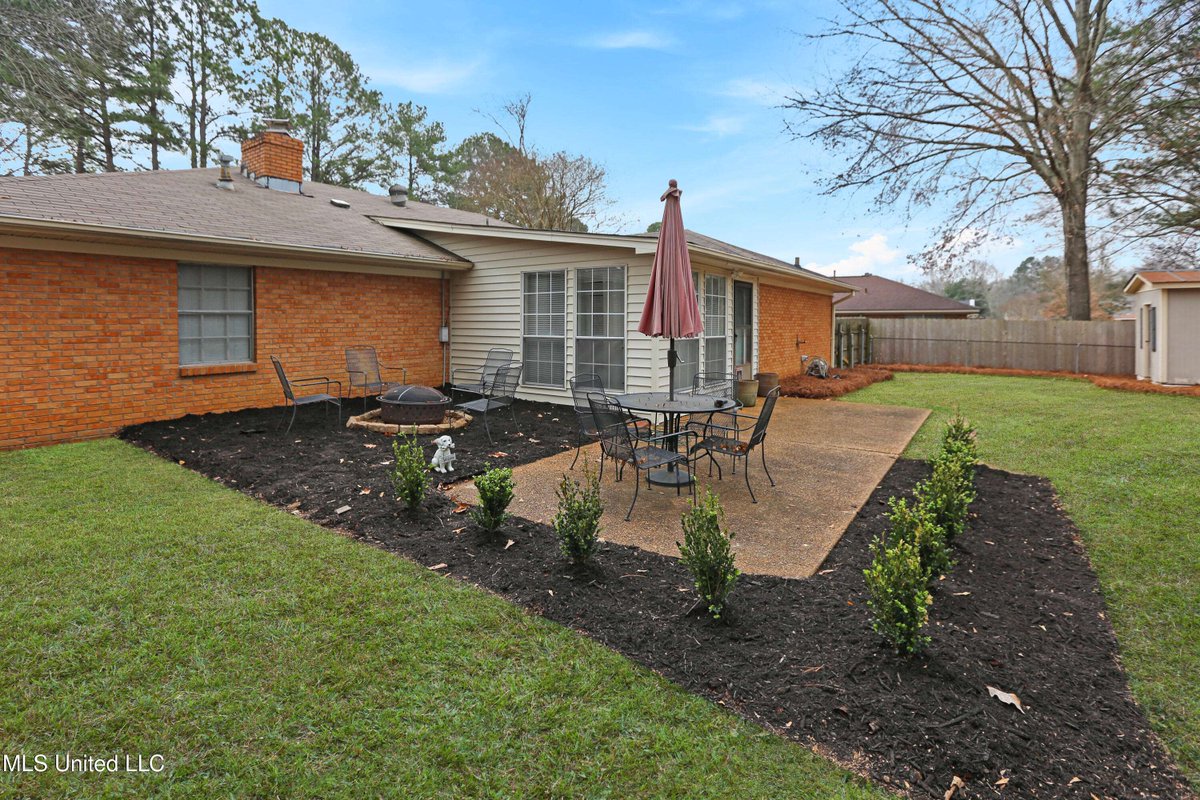 Sold_Homes_MS's tweet photo. 🚨 House Alert! Move-in ready in Traceland North, Madison!
$265,000
Don’t let this value slip away! Book your showing today: https://t.co/tZ9r3CyVDj
#RealEstate #MadisonMS #NewListing #YourNextHome
Daniel Metcalf
eXp Realty
601-260-2983.601-455-0101 https://t.co/tA35O7RJRO