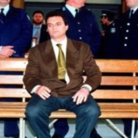 stalinopoulos's tweet photo. Η Νέα Δημοκρατία και η Χρυσή Αυγή έχουν ένα ακόμα κοινό:
Είναι τα μοναδικά "κόμματα" που έχουν φυλακιστεί μέλη τους για δολοφονίες https://t.co/mf3BRnyHCm