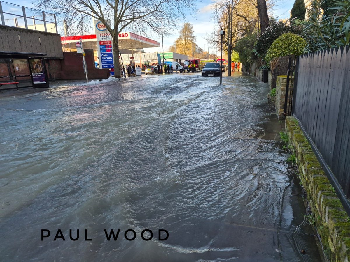 Paul Wood 💙 tweet media