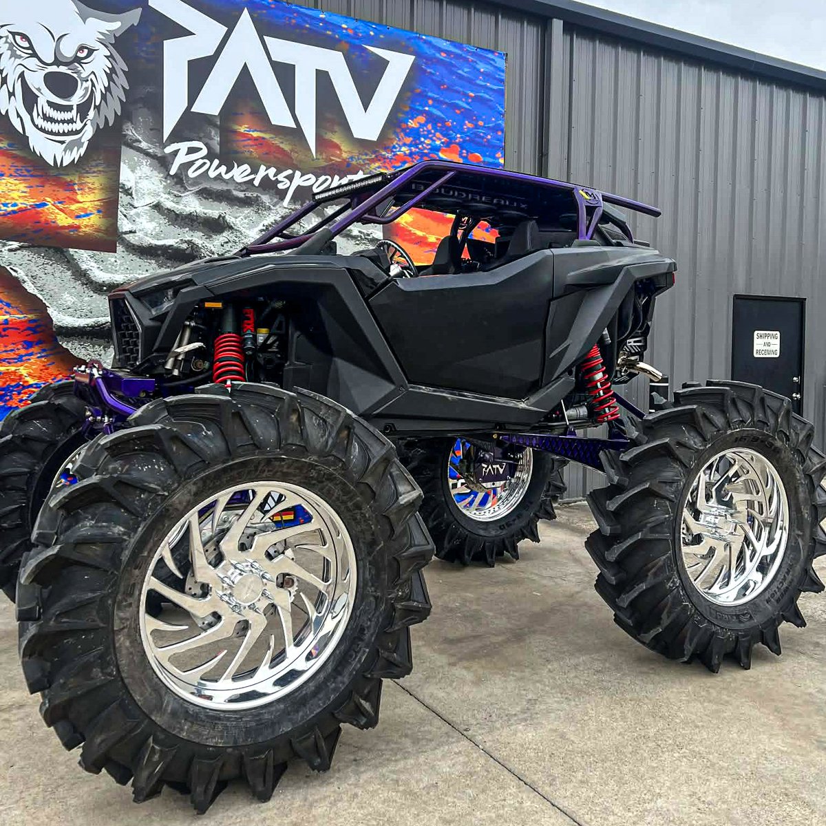 superatvtweet's tweet photo. @patvpowersports putting in work! This #PolarisRZR Turbo R is a beast with the #PATV Triple Pivot Suspension, a #SuperATV 8-inch #GDP Dual Idler Portal Gear Lift with 70% #GearReduction, @jtxforged Wheels, wrapped in 58-inch tires, and SO much more! Is it MUD SEASON yet?! 🤘🐺 https://t.co/IFiJPdRVTx
