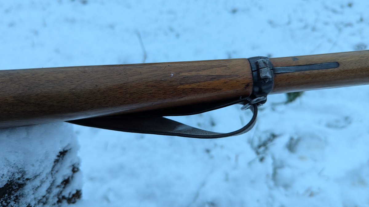 Did you know the Swiss tested stocks in 2 parts on the Kar.31, like the finnish mosin M39?
It took me a while to find this exemple... And there's 4 variations!
All in my upcoming book on the Swiss rifles!
kickstarter.com/projects/345pd…
