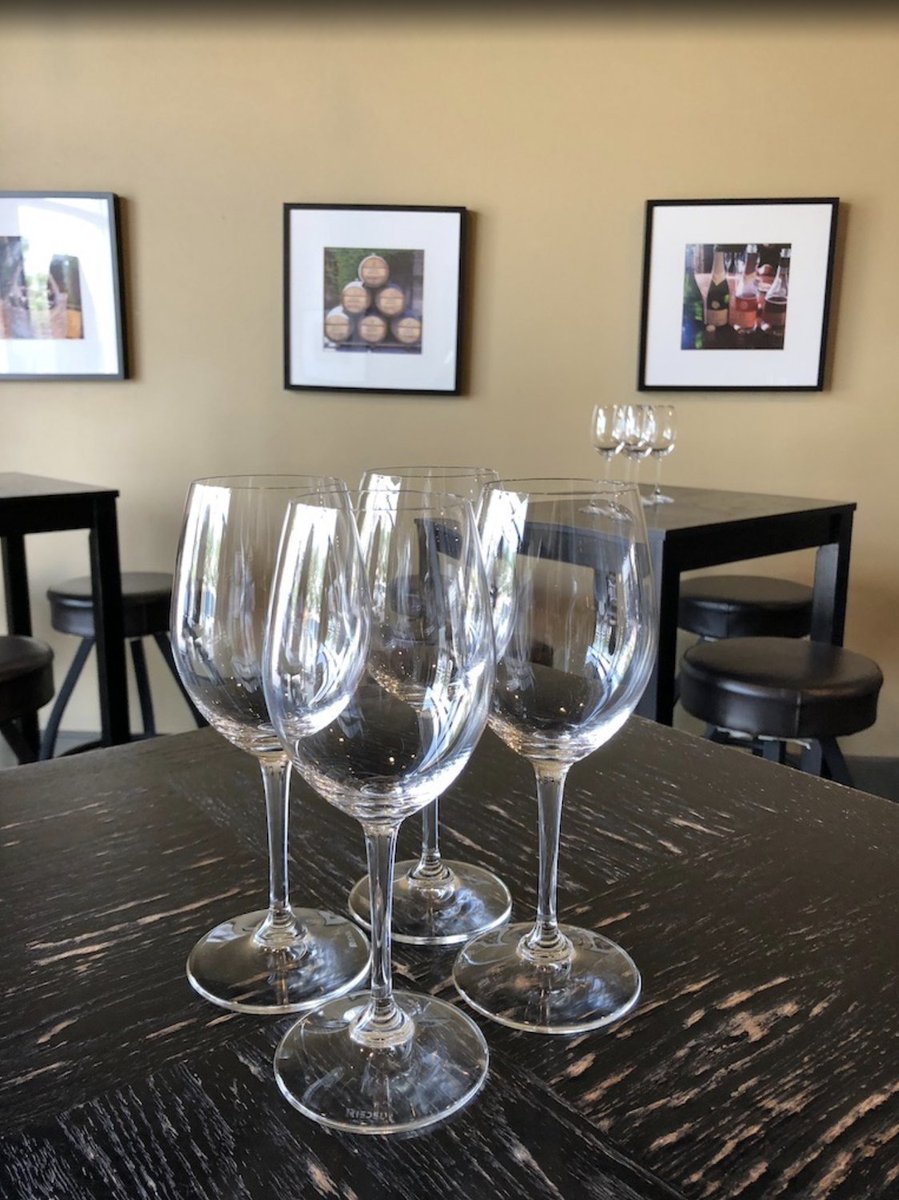 One last chance! 🍷 If you'd like to join our educational wine tasting tonight at 6pm, give us a call!!

We'll be exploring (and tasting) the evolution of wine from its ancient beginnings to modern production methods.

(515) 224-9463
bit.ly/Uncorked-10