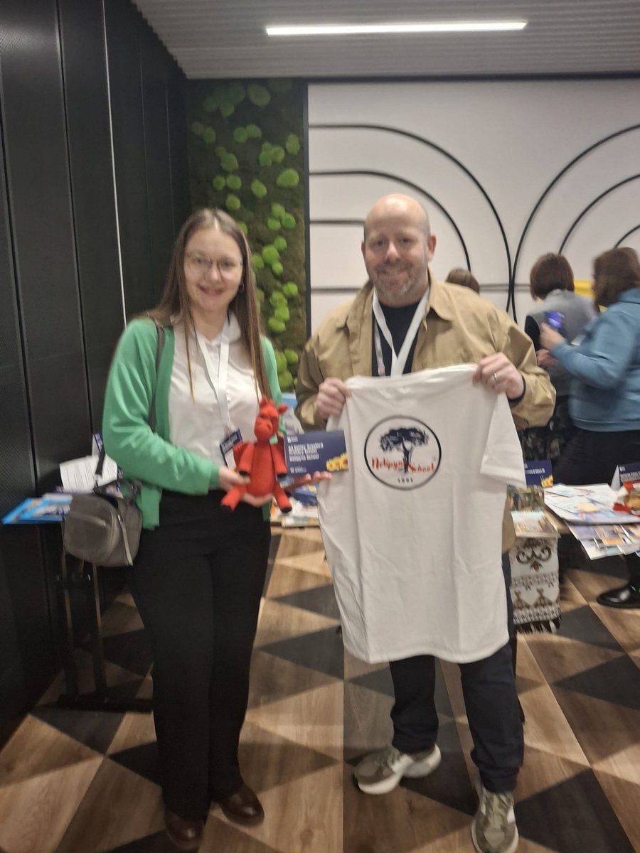 British Council Wales tweet media