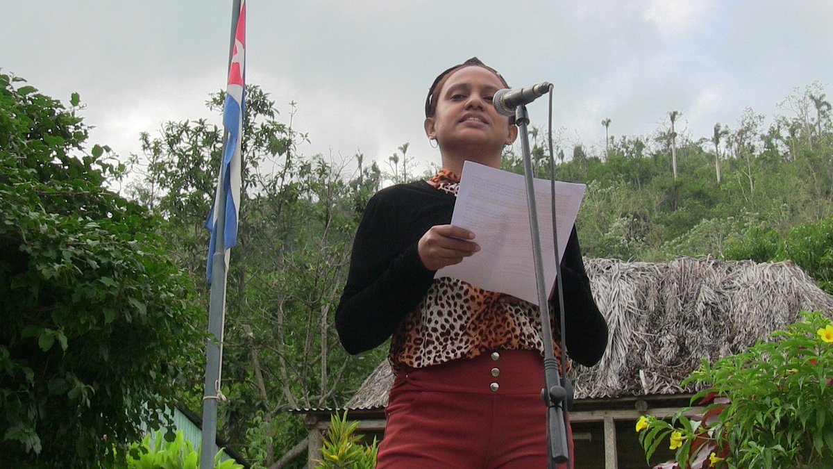 Conmemoran este #24DeFebrero en la comunidad La Lata, en el municipio #TercerFrente, las primeras transmisiones de la planta eléctrica, que con el indicativo C3R2 (Columna 3 Radio 2), estableció comunicaciones con el Primer Frente Guerrillero #SantiagoDeCuba <a href="/luthier789/">Isidro Castañeda</a>
