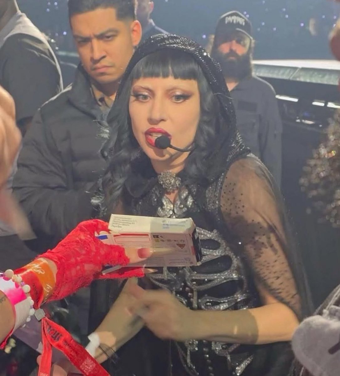 reb 🫧 𓊆sbr𓊇 tweet media