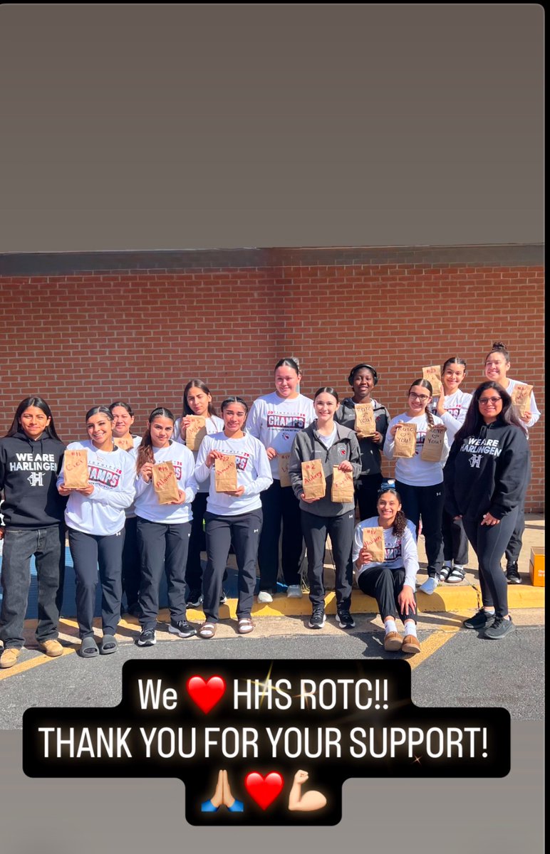 HHS_GBBall's tweet image. Thank you for the amazing goodie bag and all the support, @HarlingenhsJ! ❤️🤍 We truly appreciate you thinking of us and backing our team every step of the way! 🔥🏀 #Grateful #CSND #RedAndWhite ❤️🤍
