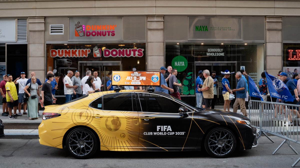 Firefly_Cities's tweet image. The FIFA World Cup 2026 won’t stay in the stadium. ⚽🌆
In our latest blog, we explore how the tournament becomes a citywide experience, and what that means for brands: buff.ly/RaDiZFj

#Firefly #OOH #DOOH