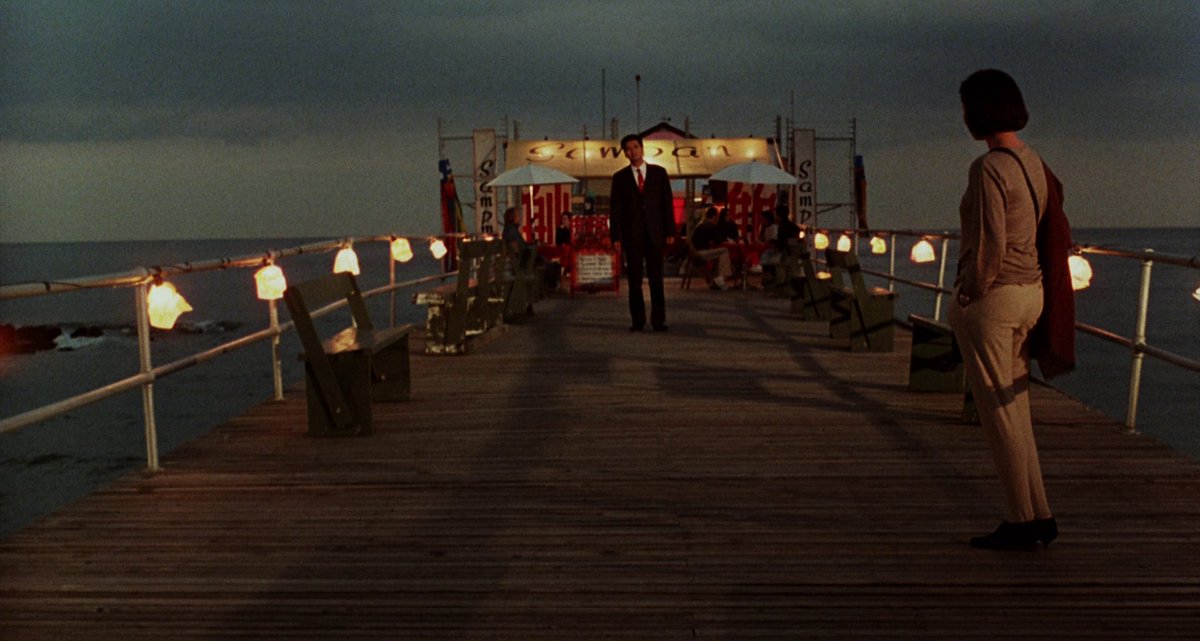 yrralFisherman's tweet photo. Fuck Damien Chazelle https://t.co/32zpI0QTqH