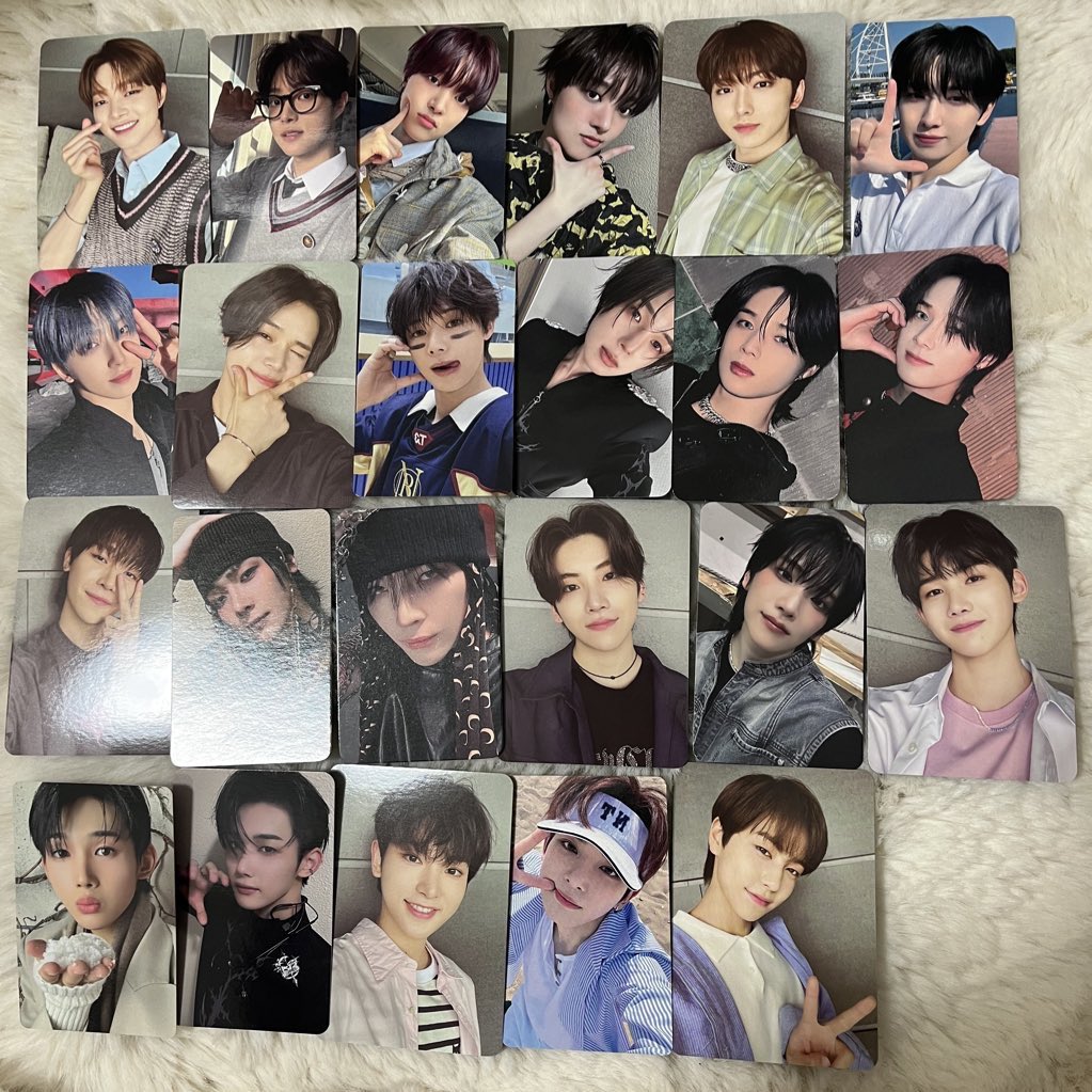 &team トレカ 交換 譲:画像1枚目 求:マキ 画像2枚目優先 お気軽にお声