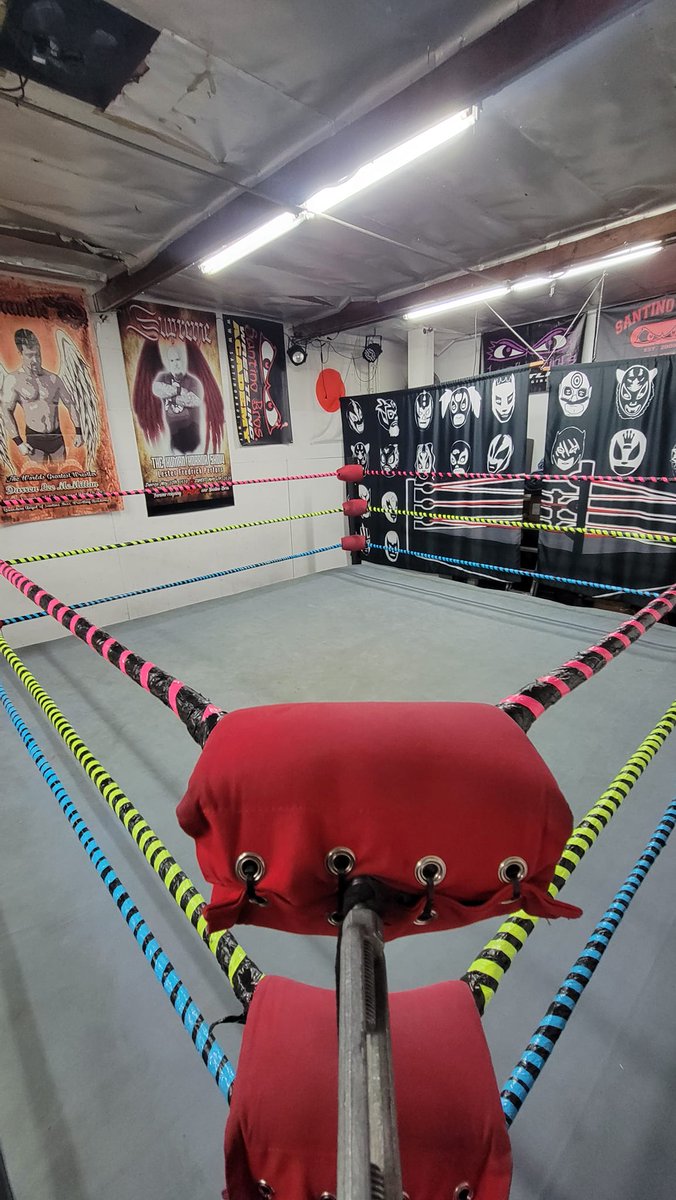 Santino Bros. tweet media