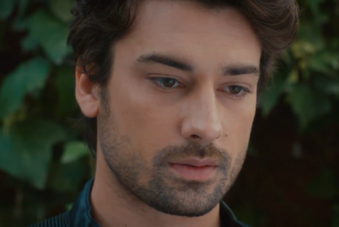 Cenk Çelen. "Elimi Bırakma."
#AlpNavruz