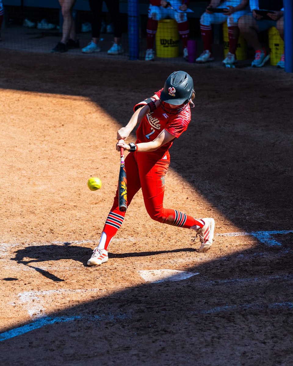 Louisville Fastpitch tweet media