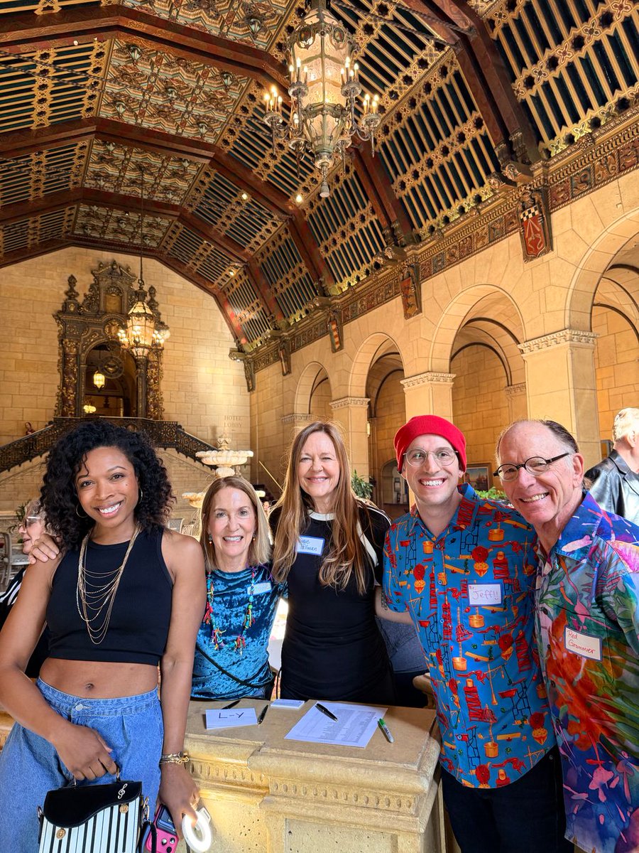 HUNK•TA•BUNK•TA® Music...for Growing Families tweet media