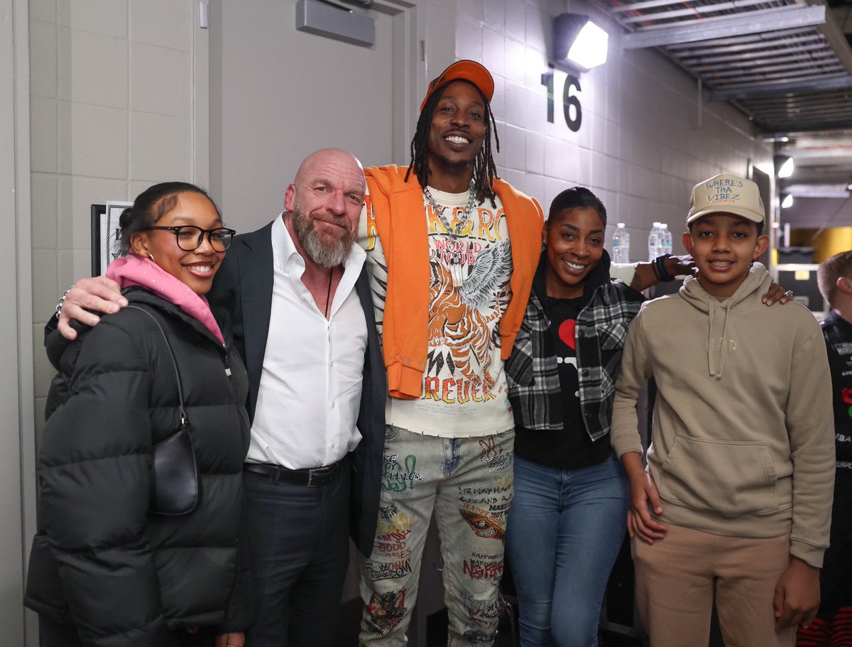 Triple H tweet media