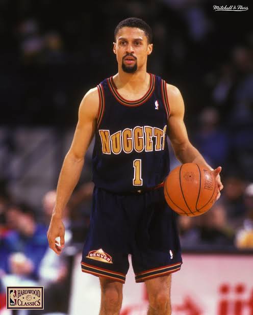 When is parade? tweet media